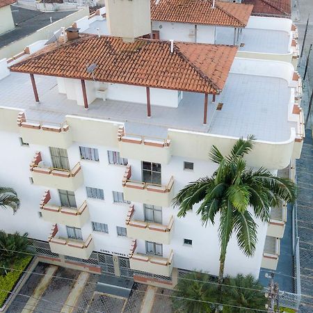 Edificio Ximenes II Ubatuba Exterior photo