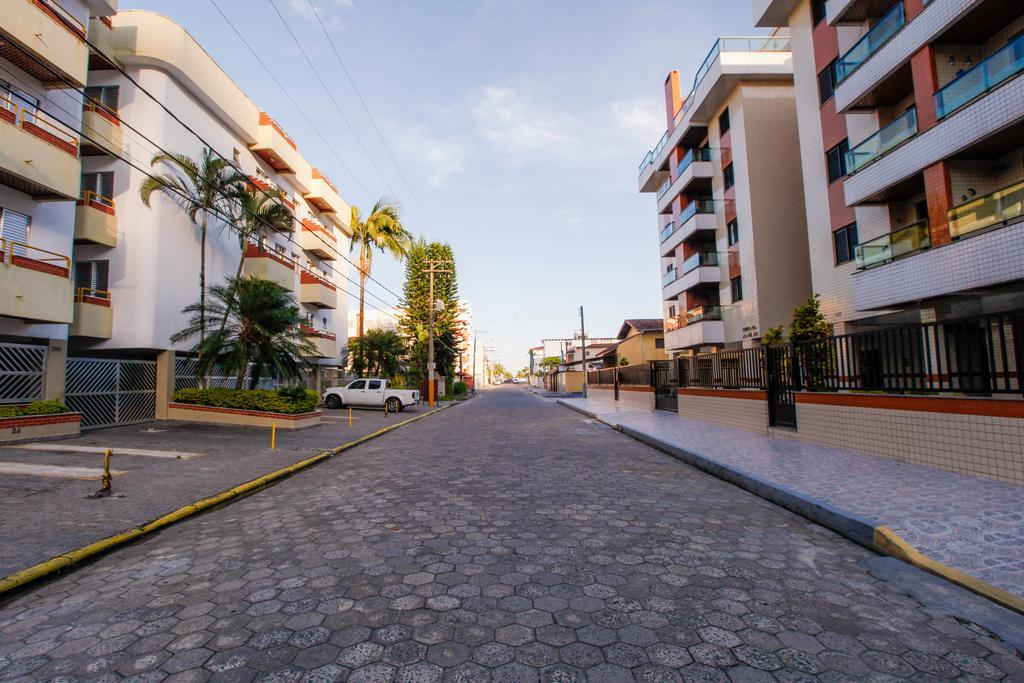 Edificio Ximenes II Ubatuba Exterior photo