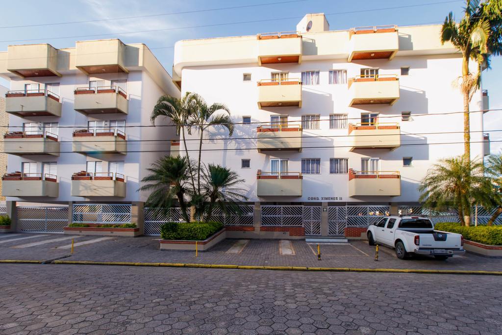 Edificio Ximenes II Ubatuba Exterior photo